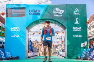 BIB: 5033
                            <button type="button" onclick="openModal(21777119)" class="btn btn-primary btn-sm float-right btn-popup" data-toggle="modal" data-target=".modal-high-quality">
                        <i class="fas fa-shopping-cart"></i> Add to Cart
                    </button>
                                            <button type="button" onclick="isThisMe(21777119, true)" class="btn btn-success btn-sm float-right btn-popup btn-isme hidden" data-toggle="tooltip" data-placement="bottom" title="นี่คือรูปของคุณใช่ไหม คลิกที่นี่เพื่อเอาเข้าอัลบั้ม">
                        <i class="fas fa-plus"></i> Add to album
                    </button>
                    <button type="button" onclick="isThisMe(21777119, false)" class="btn btn-warning btn-sm float-right btn-popup btn-isnotme hidden">
                        <i class="fas fa-ban"></i> Remove from album
                    </button>